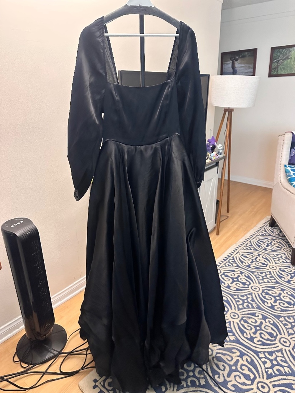 Selkie queen of angel gown (black) new with tags, XL